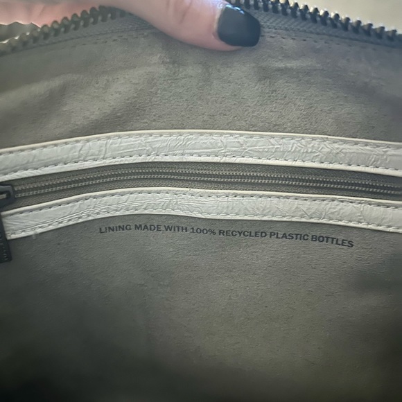 Matt & Nat White Patent Clutch ✨💕 - Picture 3 of 6